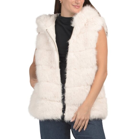 AVEC LES FILLES Pearl Paneled Faux Fur Hooded Vest - Picture 1 of 2